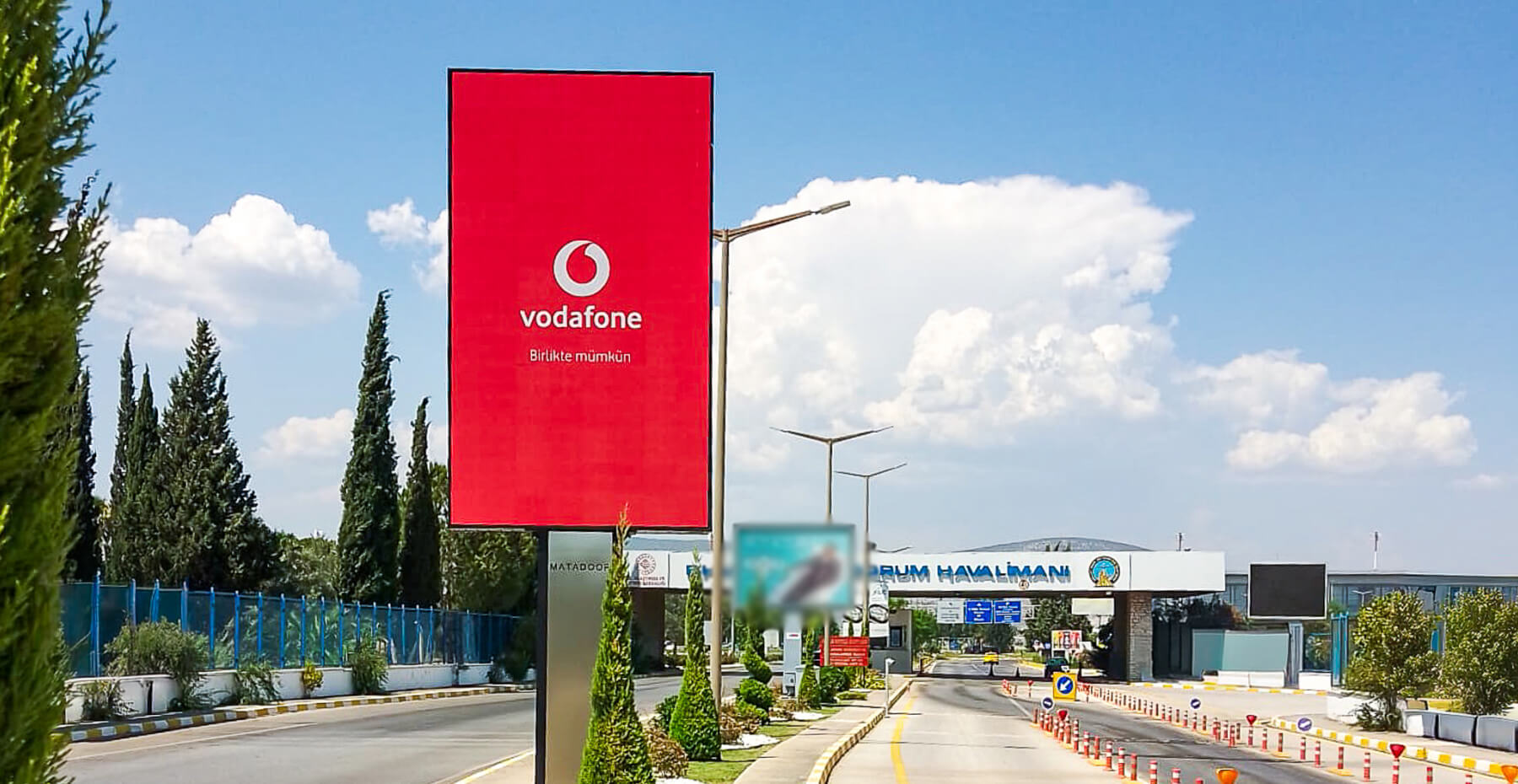 Matador Urunler Airport Digital Advertising Slider D7